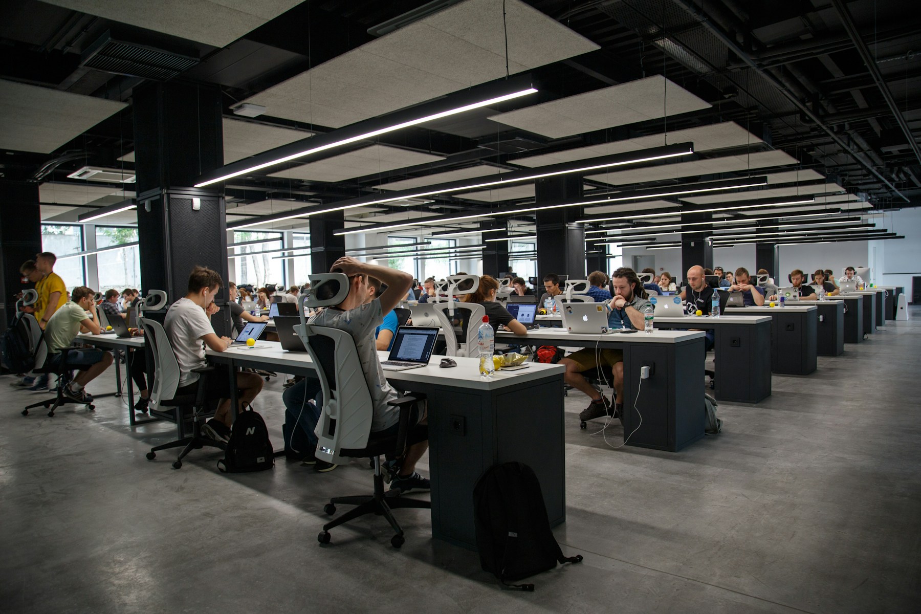 Choosing a Business Structure Before the Admin Piles Up