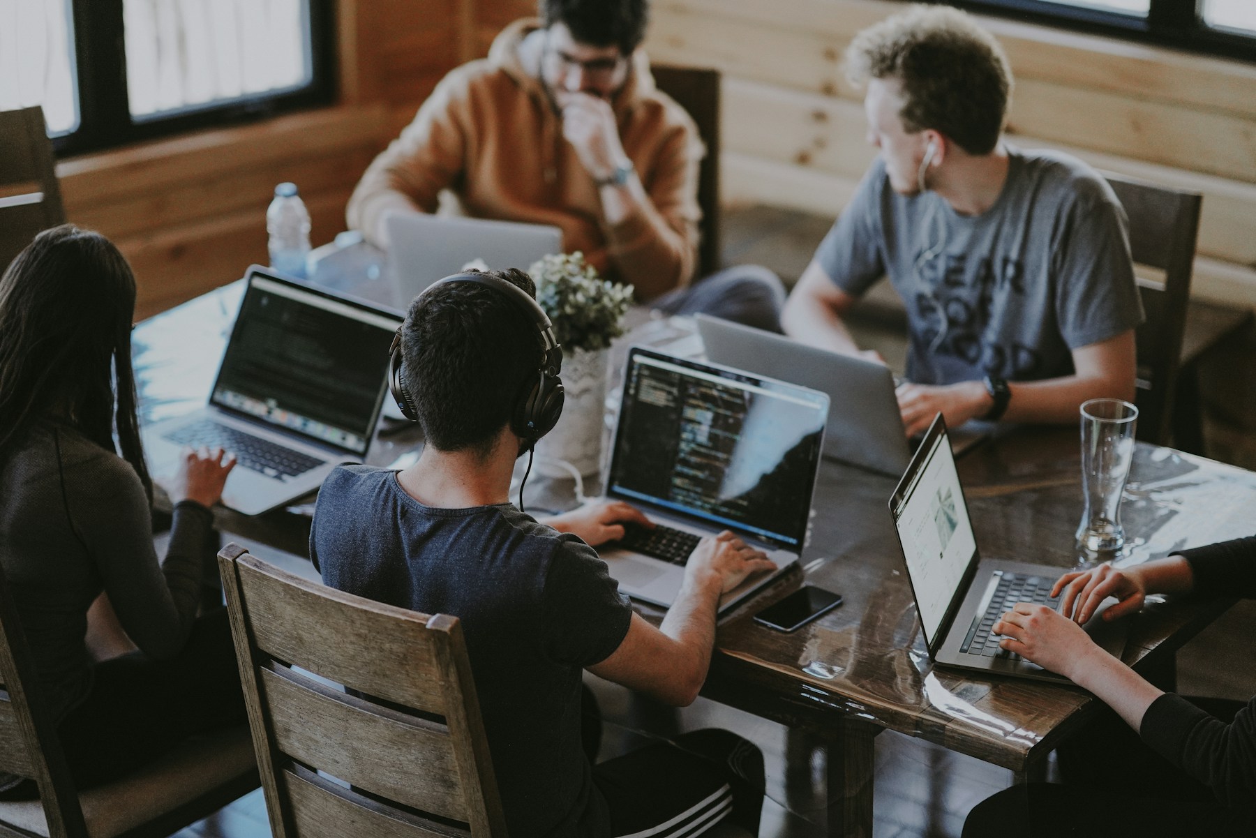 Team planning in an office